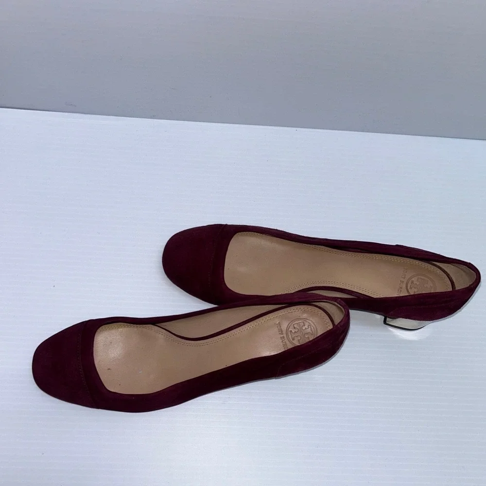 Tory Burch Gigi Burgundy Suede Gold Block Heel Round Toe Pumps Shoes Womens 9.5M